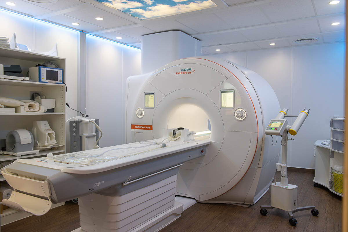 Magnetresonanztomograph in der radiologischen Praxis